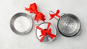 Kuchenne Prezenty – Akcesoria do Gotowania i Pieczenia, Które Warto Podarować